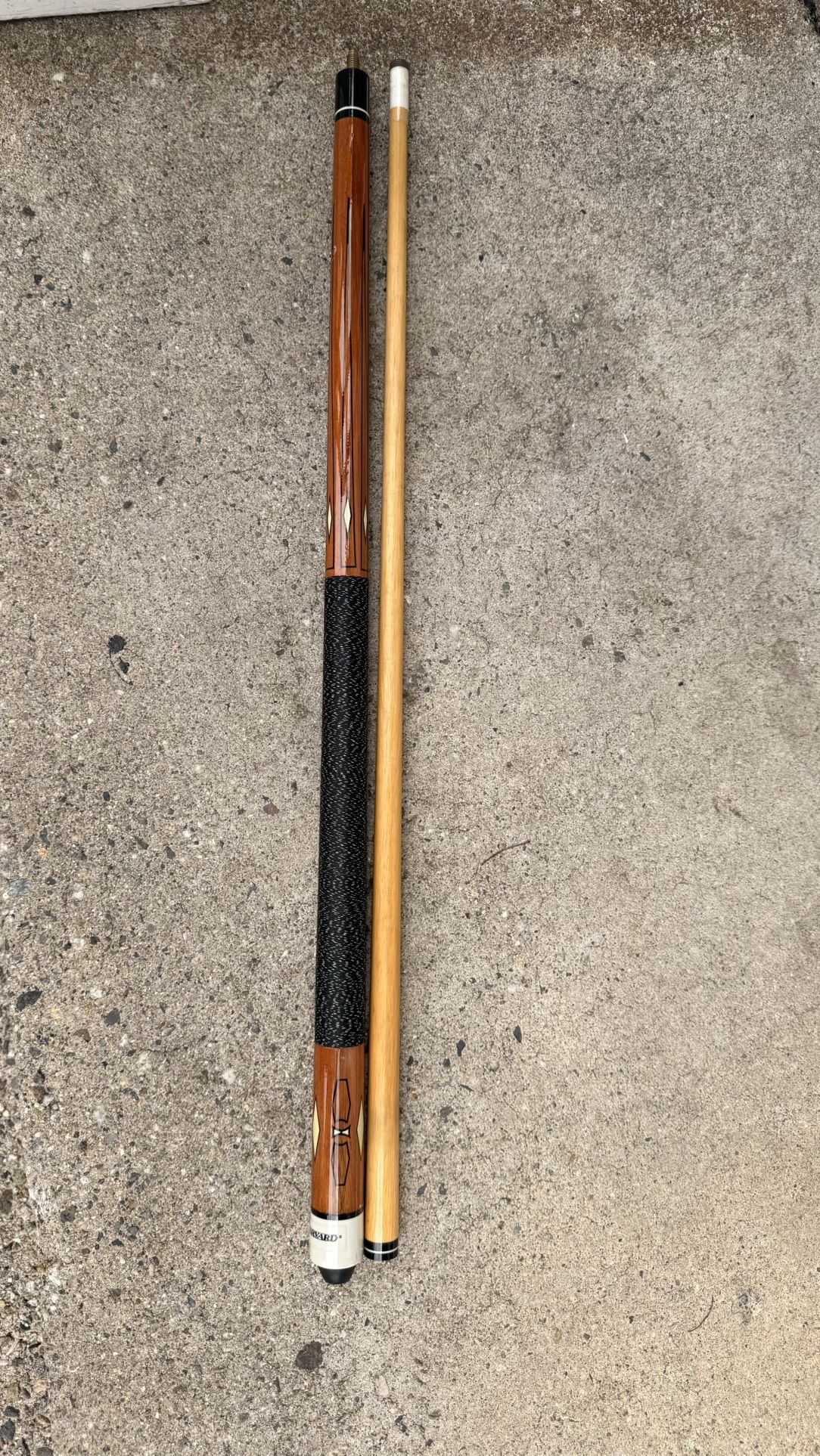 Harvard Pool Cue VINTAGE 20oz