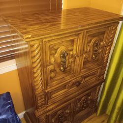 Wood Dressers 