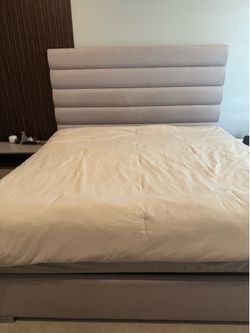 King Bed