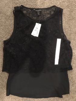Gorgeous banana republic Lace tank