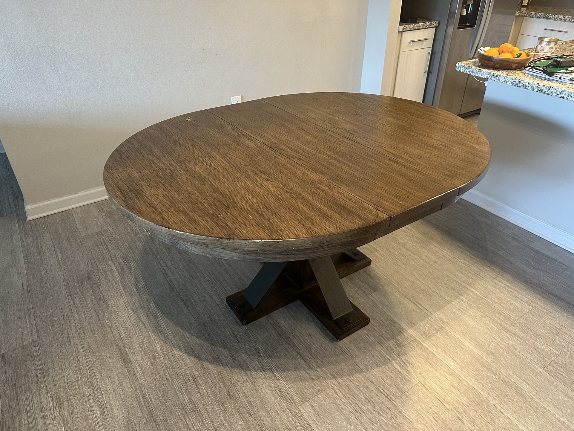 Dining Room Table 