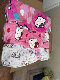 Hello Kitty Valentines Blankets