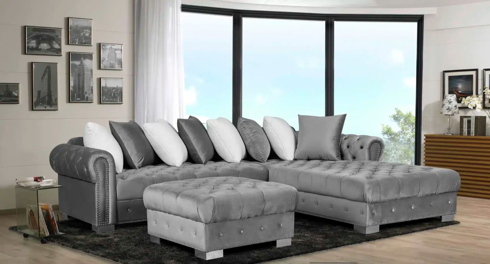 Brand New Sectional with Ottoman / Sofa Secional con...