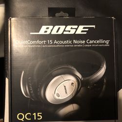 Bose QC15 Noise-Cancelling Headphones