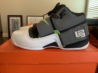 Lebron Soldier Dunkman RARE size 12