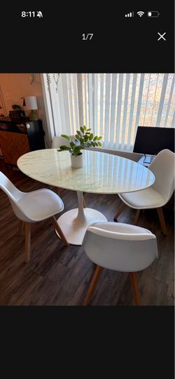 Marble Dining Table (PLEASE READ FULL DESCRIPTION)
