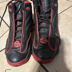 Boys shoes