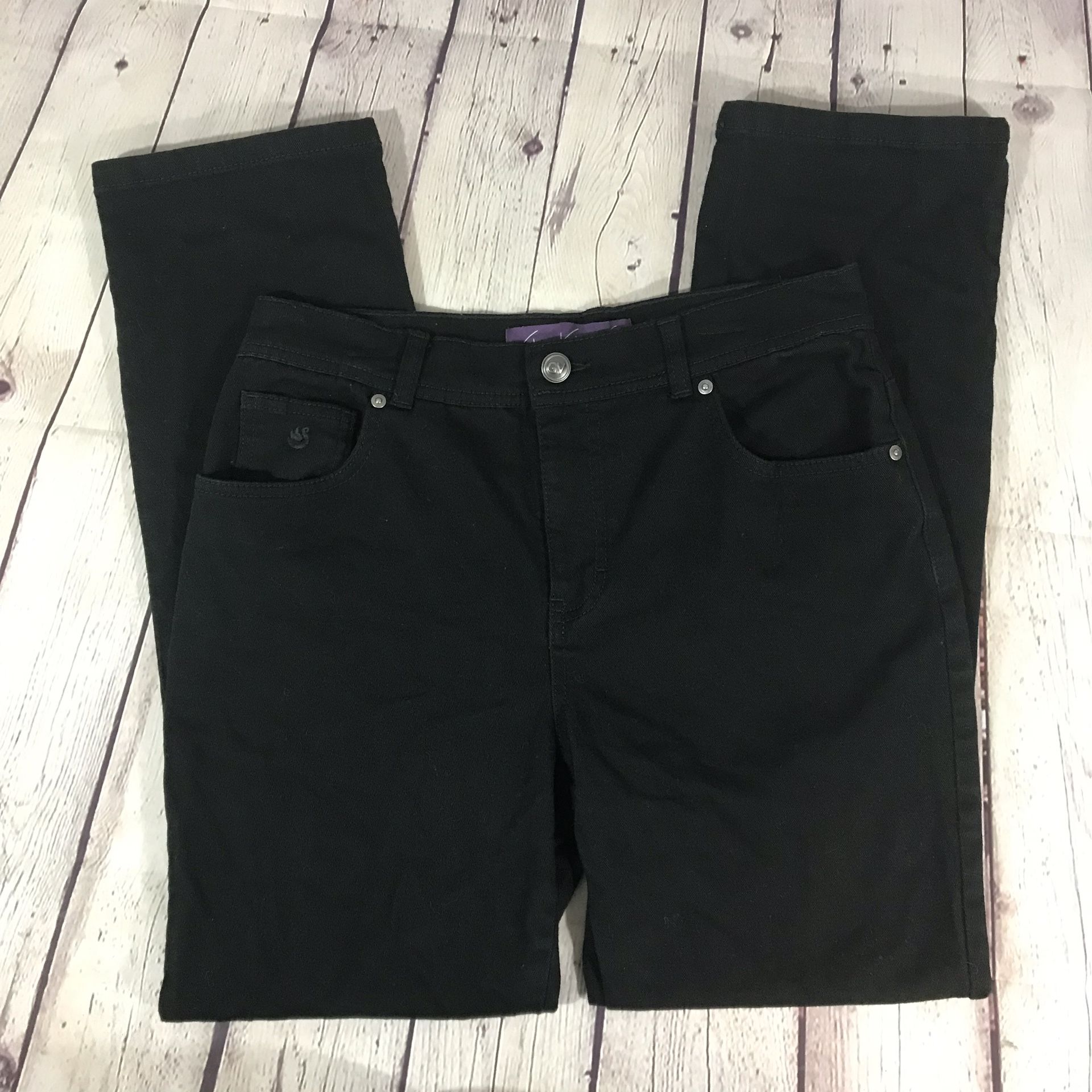 Gloria Vanderbilt “Amanda” Black Jeans Size 8S