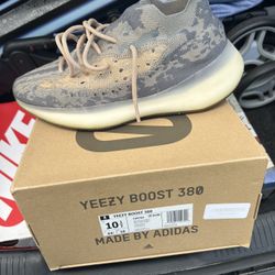 Yeezy 380 Size 10.5