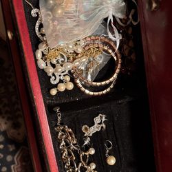 Miscellaneous Jewelry Some. Patient Some Luxury Hi