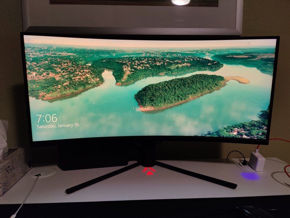 Dark Matter by Monoprice 34in Curved Ultrawide Gaming Monitor - 21:9 144Hz