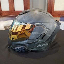 Icon Airflite Battle Scar 2 Helmet  W Cardo Freecom 4x