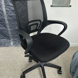 Black Office Chair, <1 Year Used
