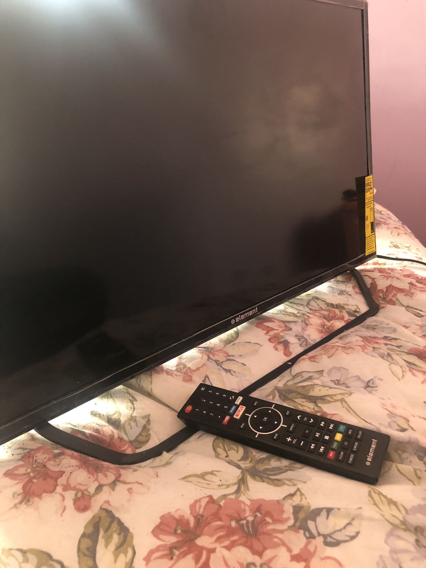 32” Element smart TV does not turn on but can get it fix