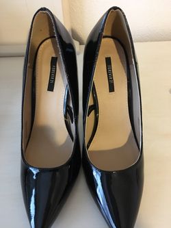 Forever 21 High heels, Size 7, color black