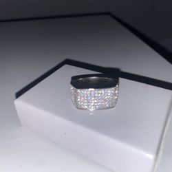 Size 10 Gold And Size 8 Silver Men’s Rings 