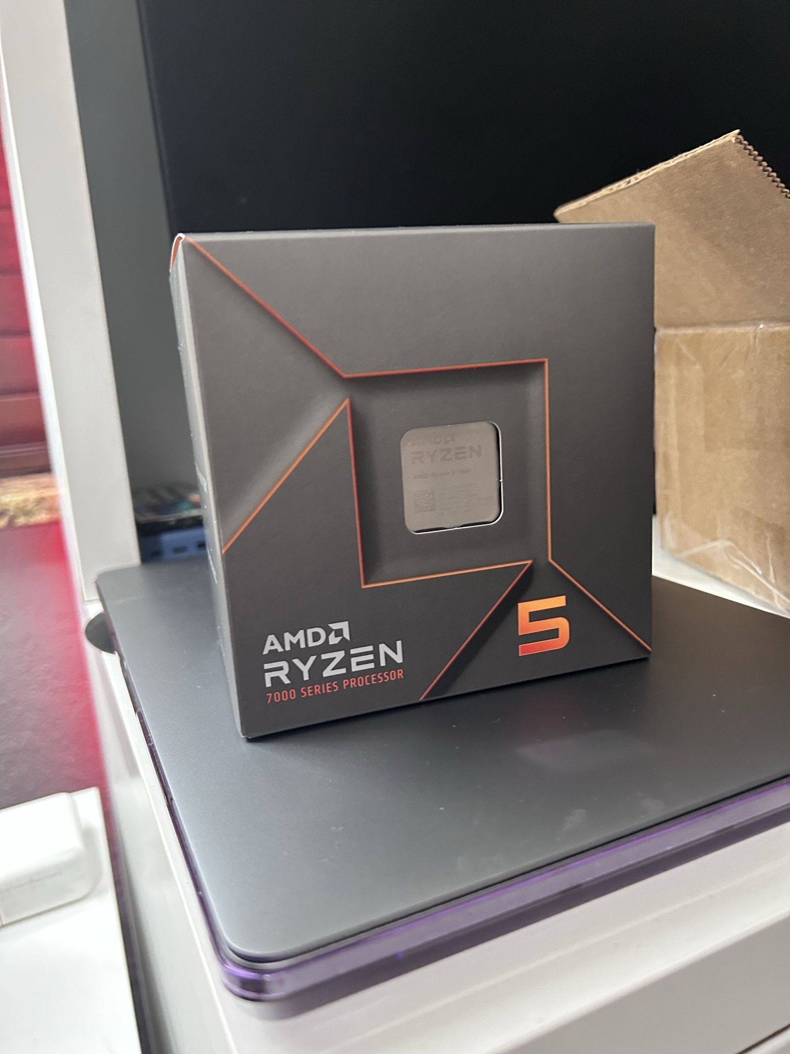 AMD Ryzen 7600