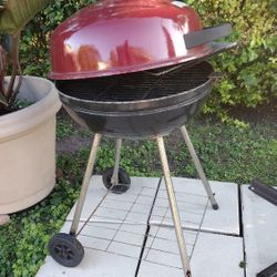 Grill/barbecue for charcoal 