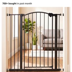 Baby / dog gate 