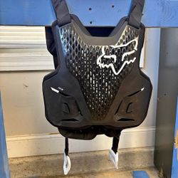 Fox R3 chest Protector 