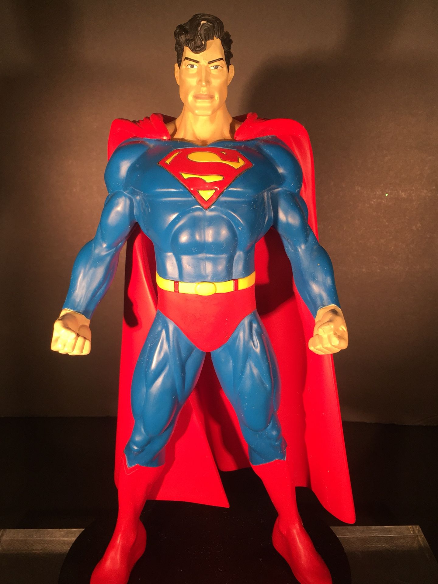 Superman 12" Statue. This is an Exclusive from the Warner Brothers Studio Store 1999