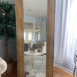 mirror