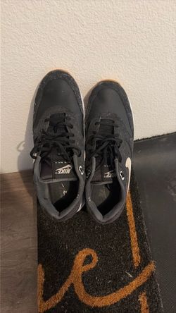 Nike shoes 2 pairs