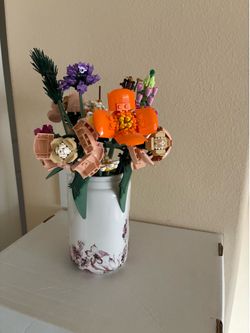 Legos flowers bouquet.
