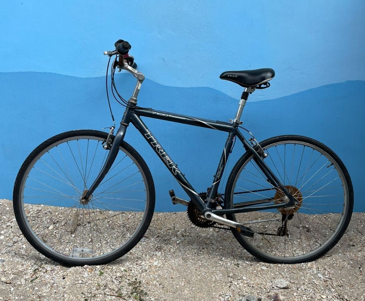 TREK BIKE