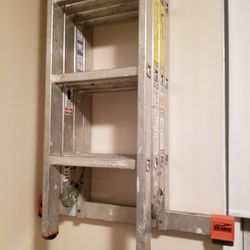 16 Foot Folding Ladder