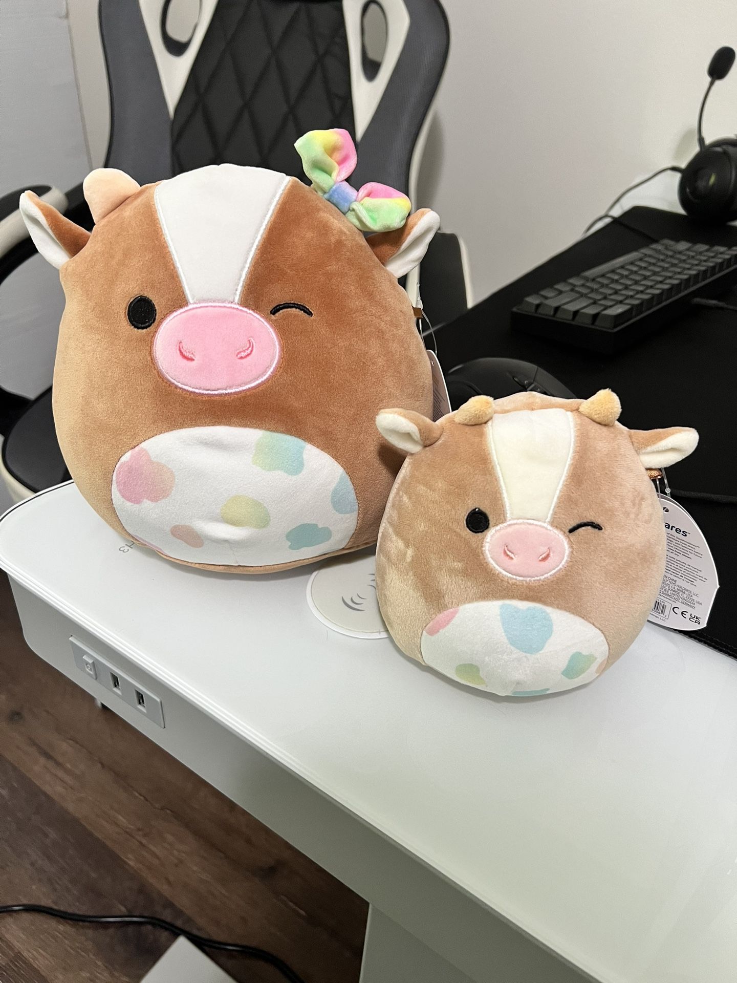 Squishmallow Official Cow Griella Set $20