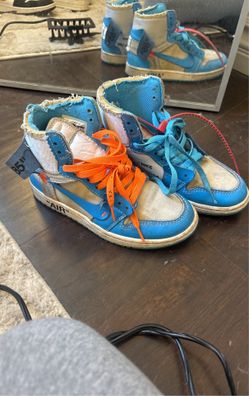 Used off White Air Jordan 1 Retro high OG UNC