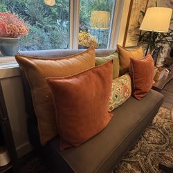 Loveseat Settee Dining Sitting Area 