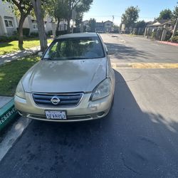 04 nissan. altima. 