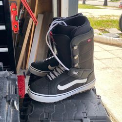 Vans Snowboard Boots