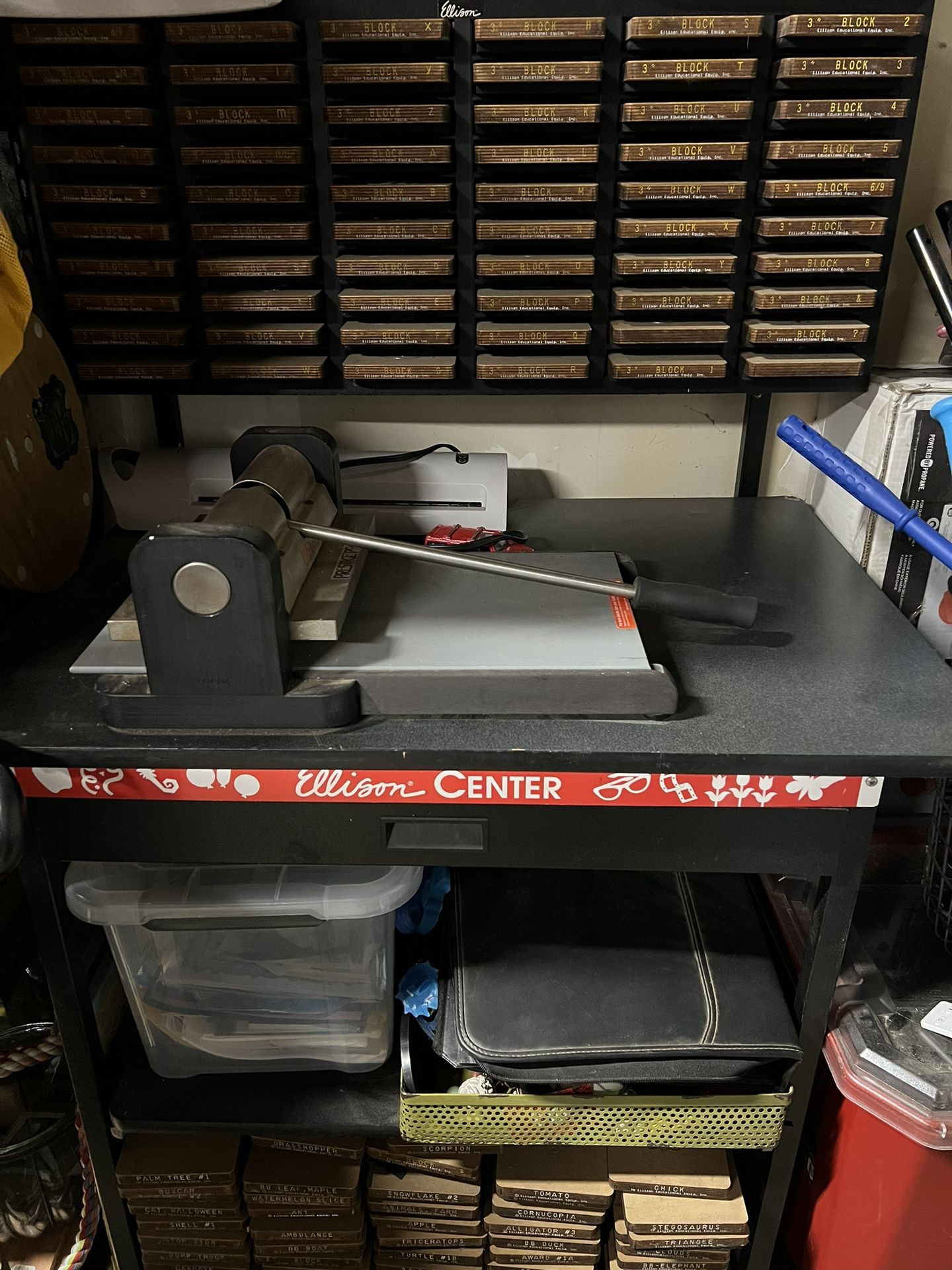 Ellison Die Cut Machine for Sale in Los Angeles, CA OfferUp