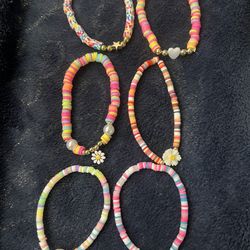 Set Of 6 Bracelets 