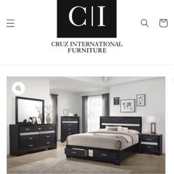 New King Bedroom Set 3 Pieces 