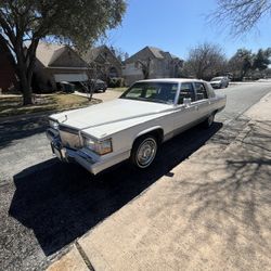 1991 Cadillac Brougham
