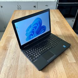 Dell Latitude E5540 Laptop - New battery Installed / Intel i5 Processor / 4GB Memory / 120GB SSD Hard Drive / Windows 11 Pro 
