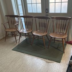 Four Chairs, Free