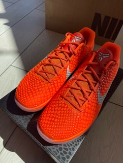 Kobe VI orange