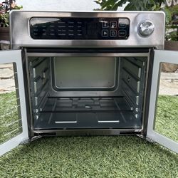 Emeril Lagasse French Door Air Fryer 360/10-in-1 air fry convection oven