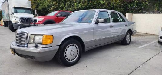 1987 Mercedes-Benz 420 Series