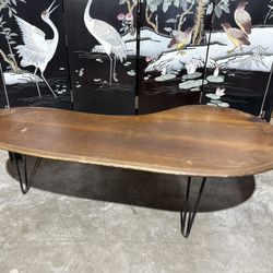 Mid Century Modern Kidney Bean Coffee Table – Hairpin Legs – So