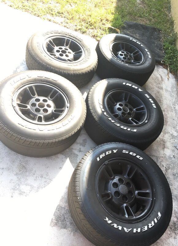 Dodge 15 rims 6x114.3 or 6x4.5