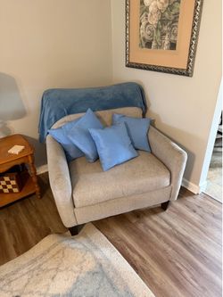 Loveseat