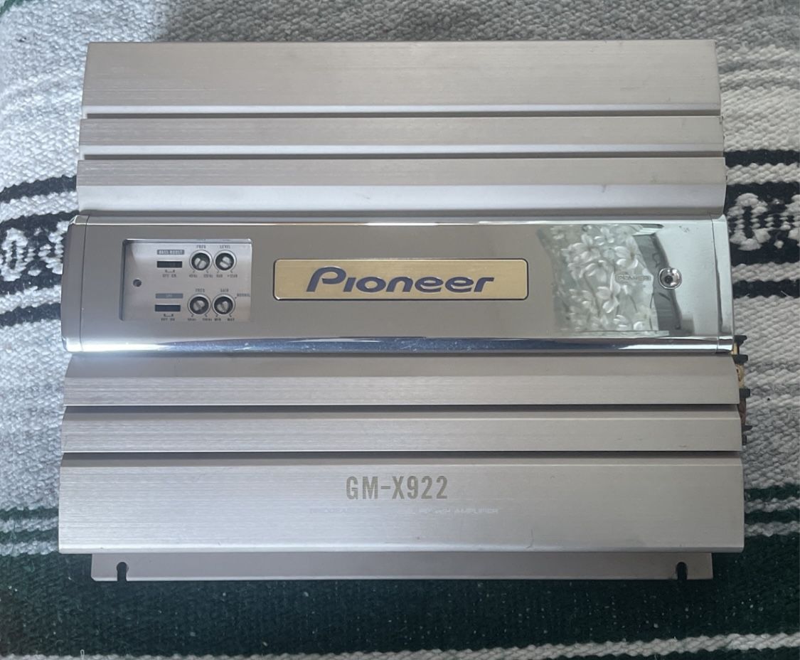 Pioneer Car Amp GM-X922
