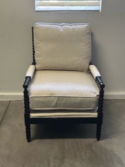 Down East Spindle Accent Chair with Cushions