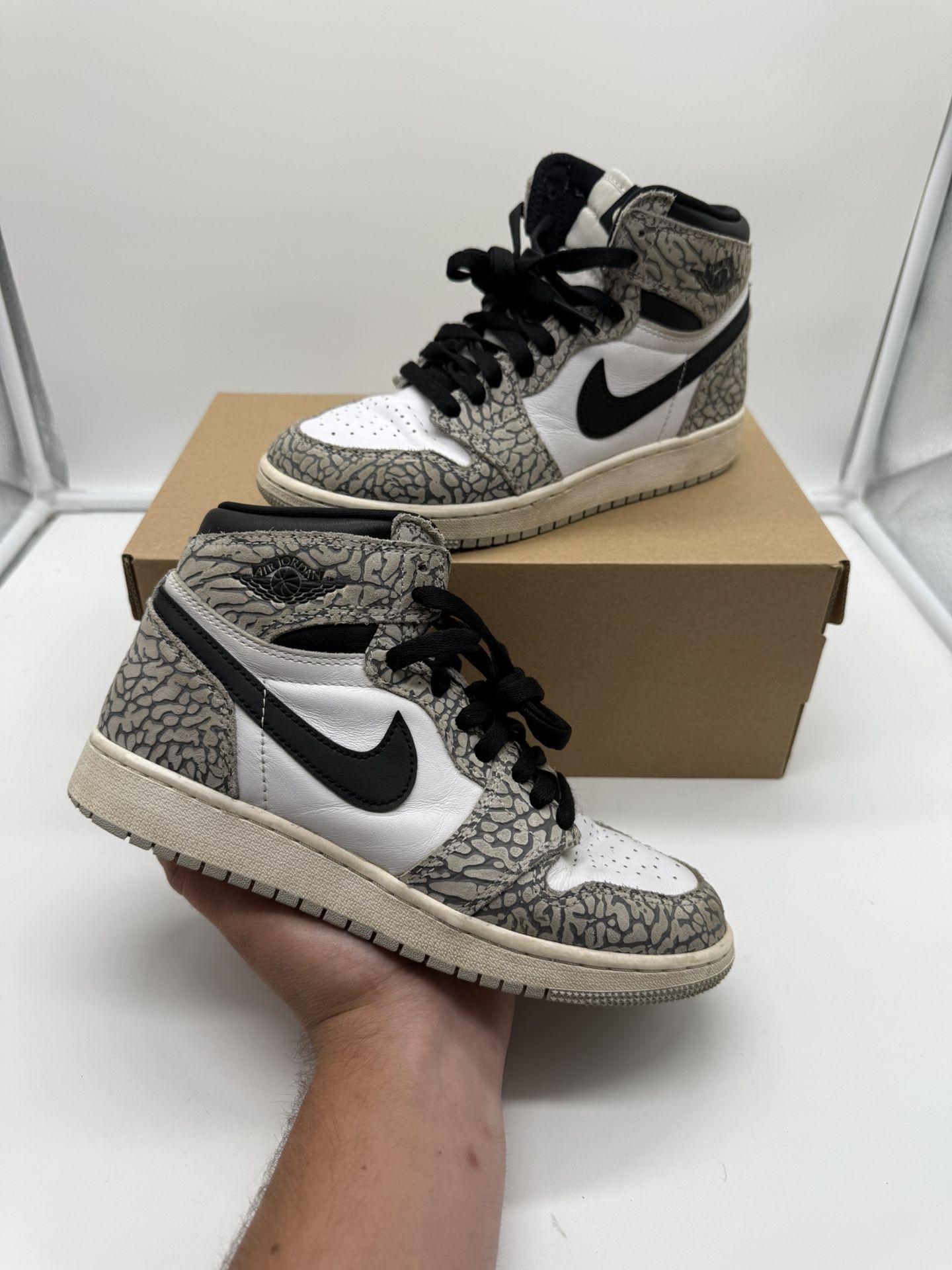 Clean Jordan 1 Size 5Y no box!